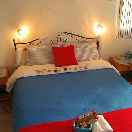 Vivian * Ialysos (Rhodes)