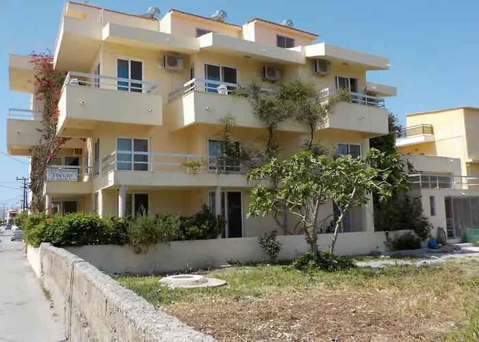 Vivian إياليسوس